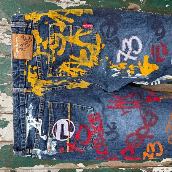 Pepe Jeans Denim with Yellow Accents - Picture 4 of 8